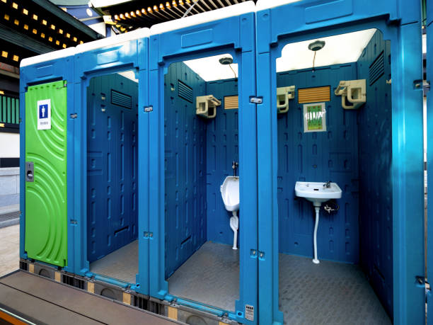 Best Portable bathroom rental  in Fitchburg, WI